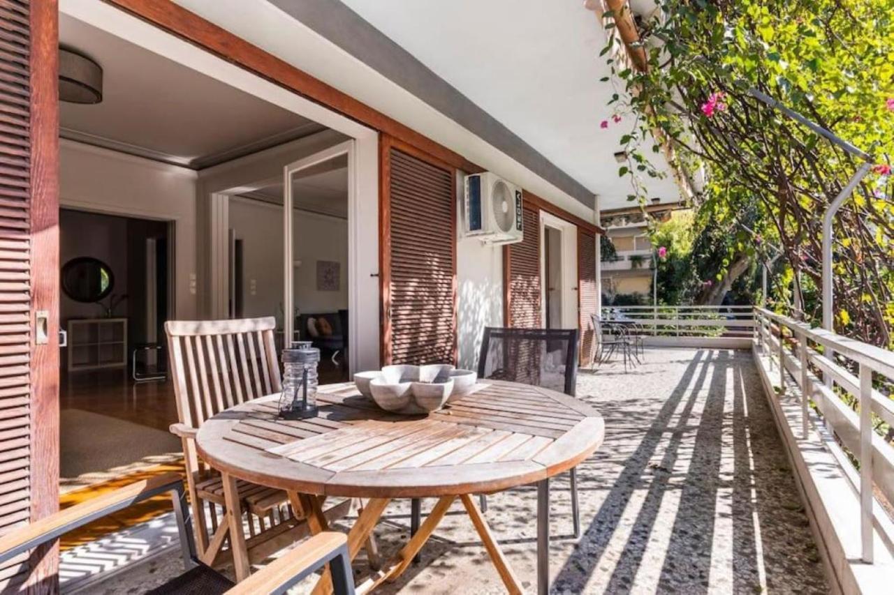 Spacious Renovated Flat In The Athens Riviera Exterior photo